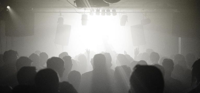 PROG SUR RESIDENT ADVISOR